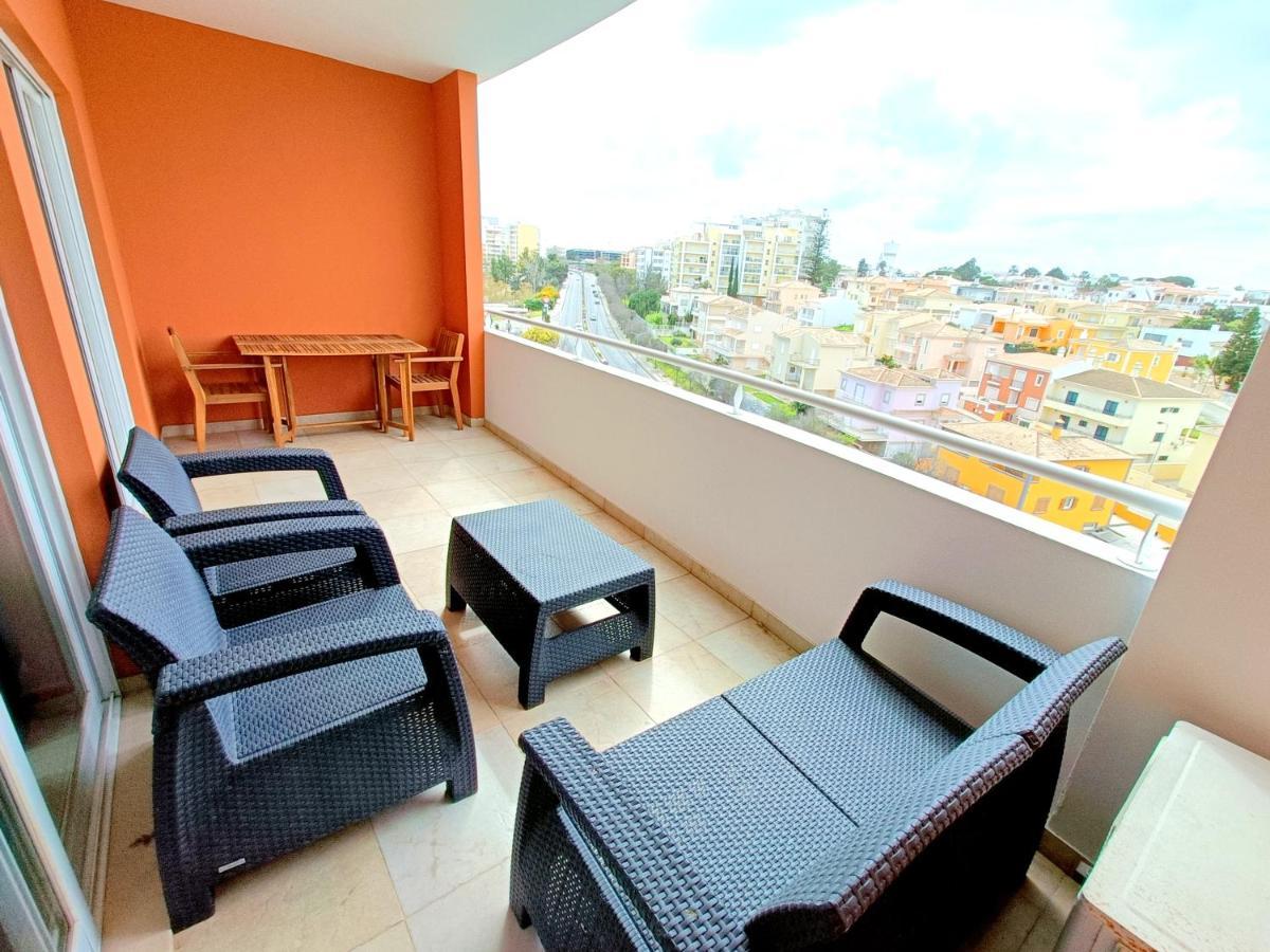 Апартаменты Flamingo View - Pool + Wifi + Ac Портиман Экстерьер фото